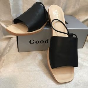 Clearance Looks new ! 42 Golden - Slip-on leather sandal with elastic strings